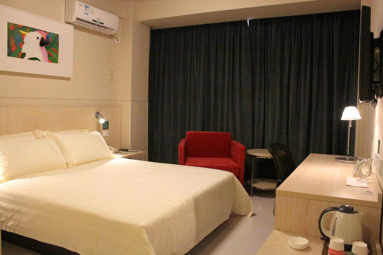 Jinjiang Inn Longyan Wanda Plaza Kültér fotó